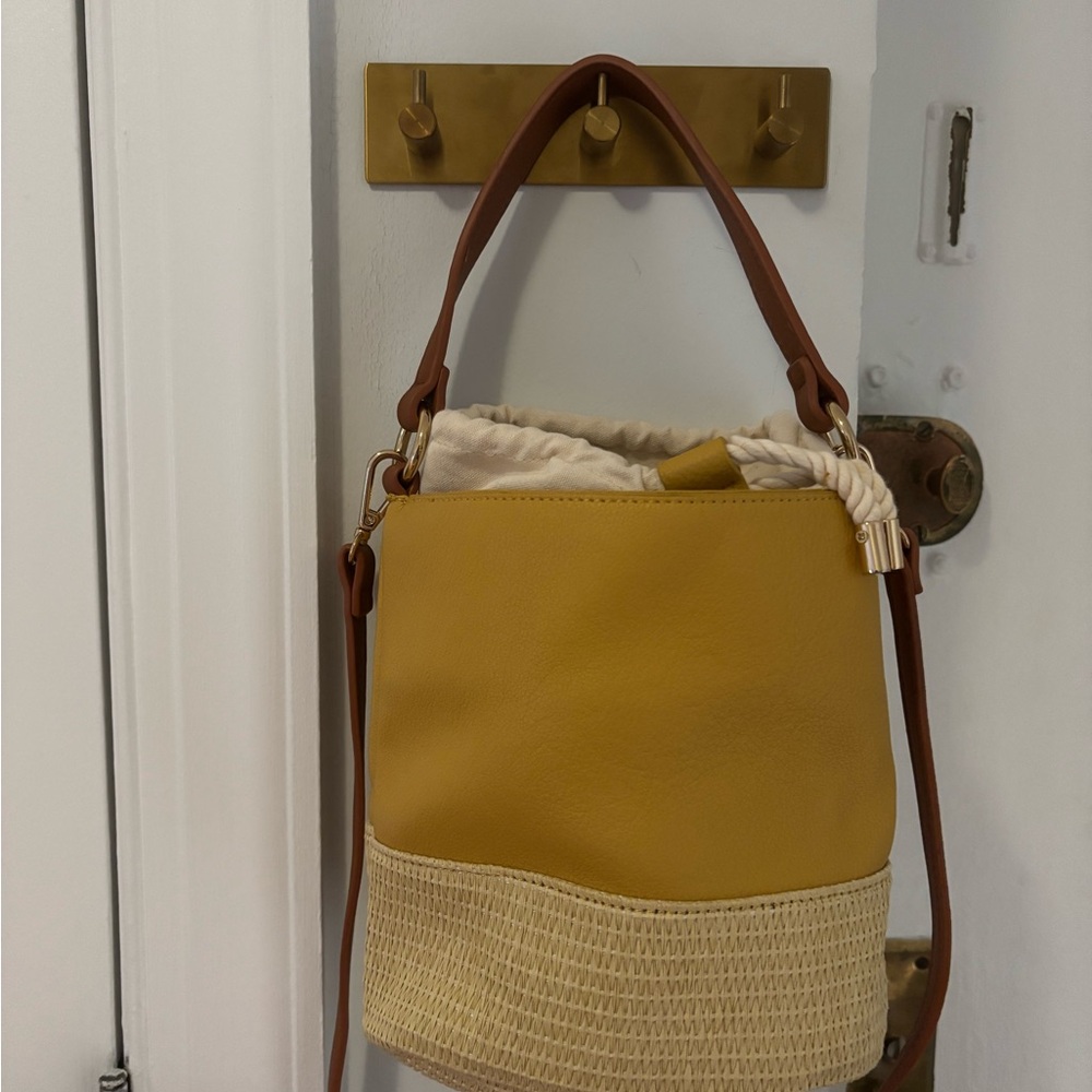 Yellow and Tan Bucket Bag MDW FLASH SALE!! - Picture 4 of 5